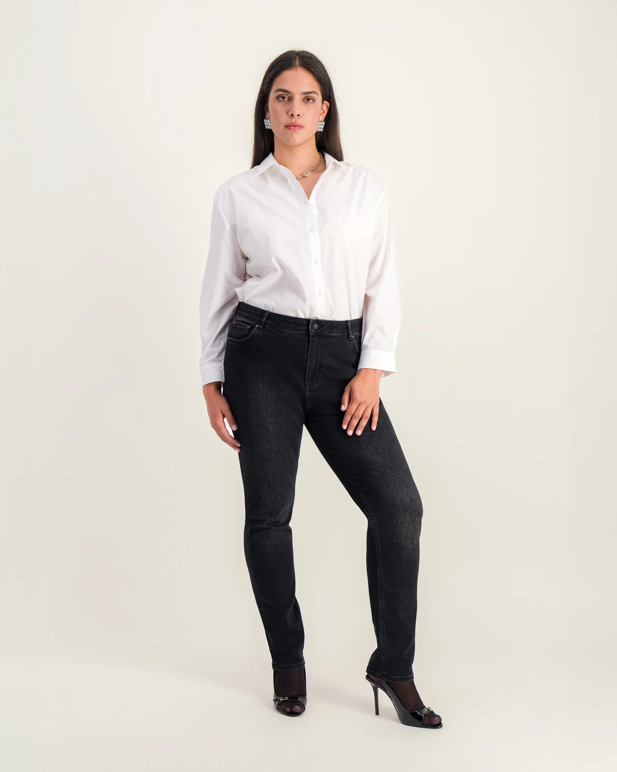 Jean James - Image 3