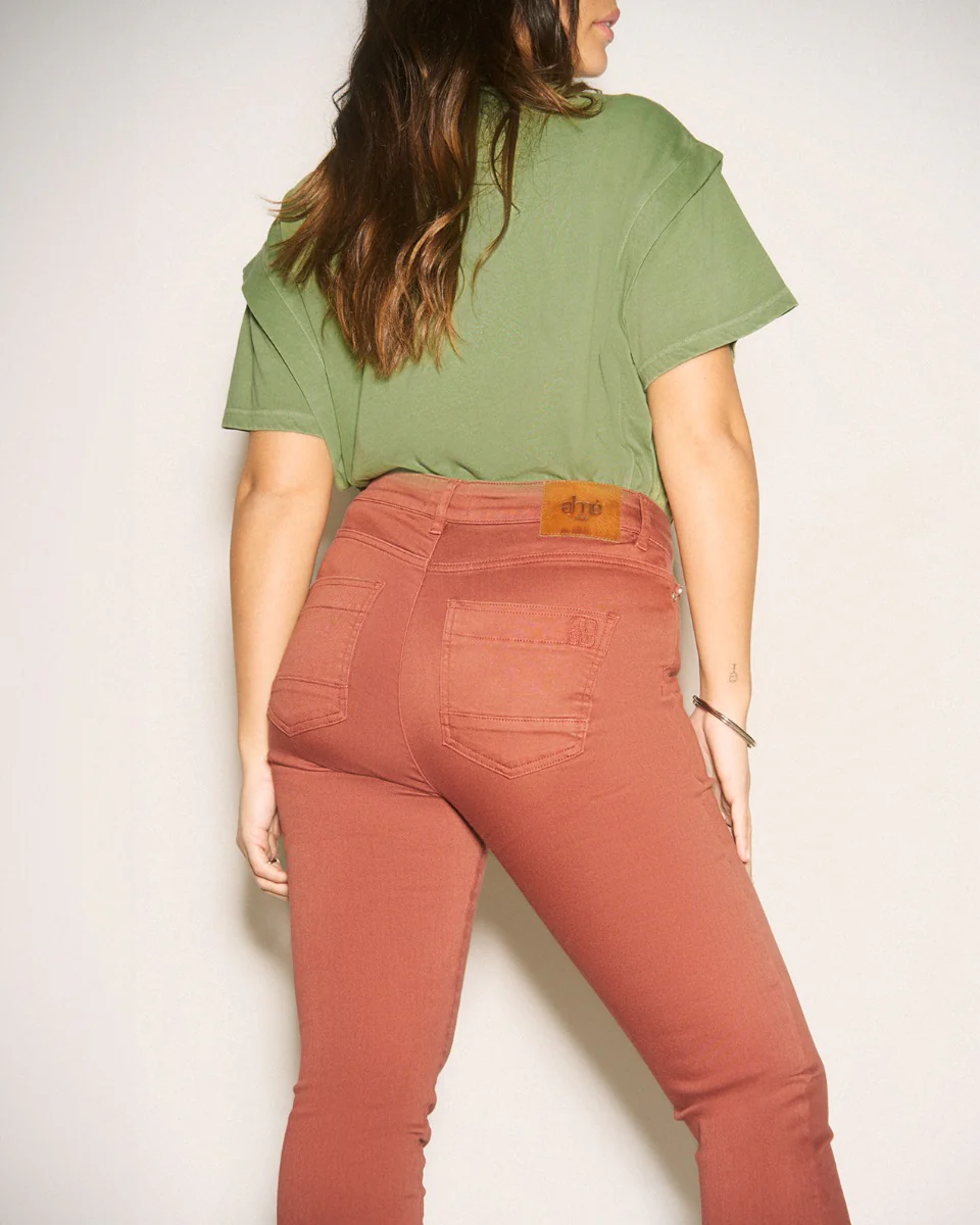 Jean Larry - Image 6