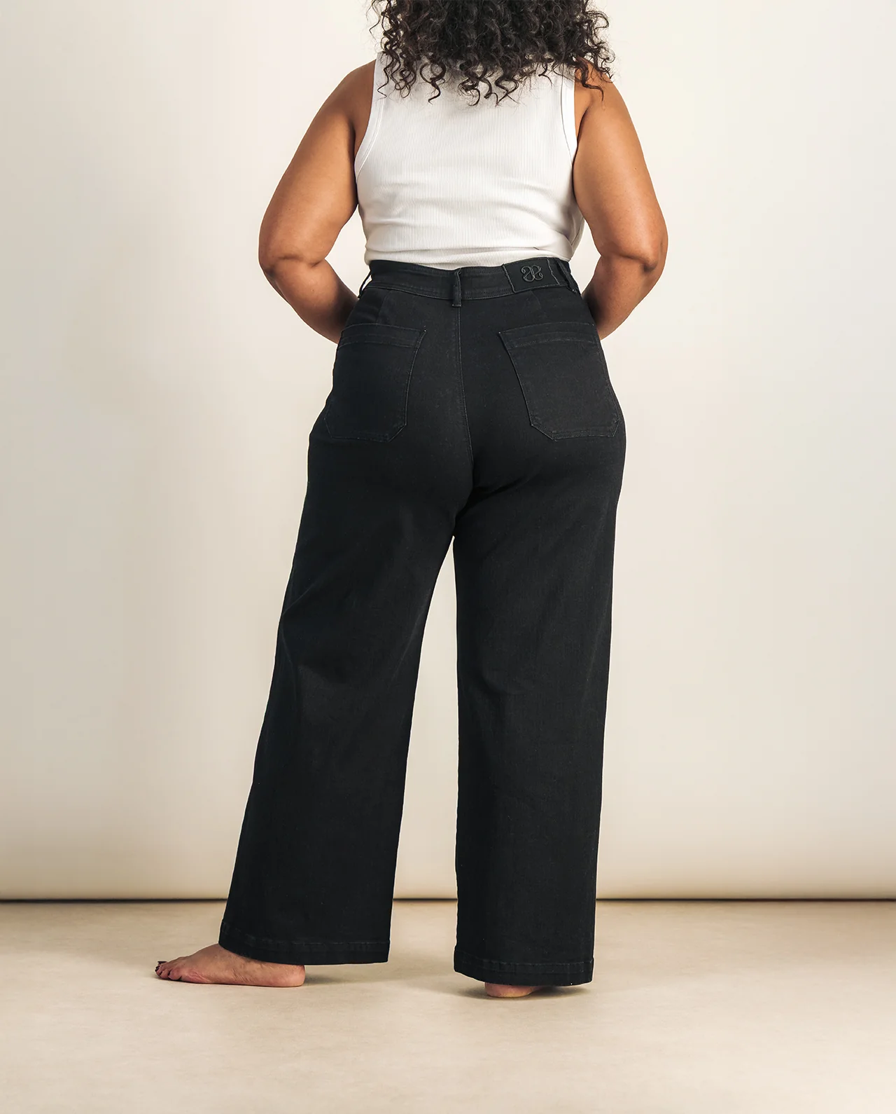 Jean Louca - Image 4